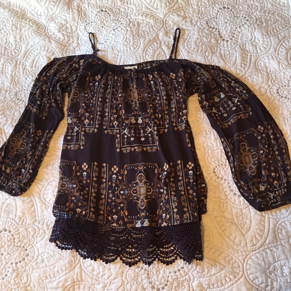 Knox Rose Tops - Knox Rose Cold Shoulder Printed Top